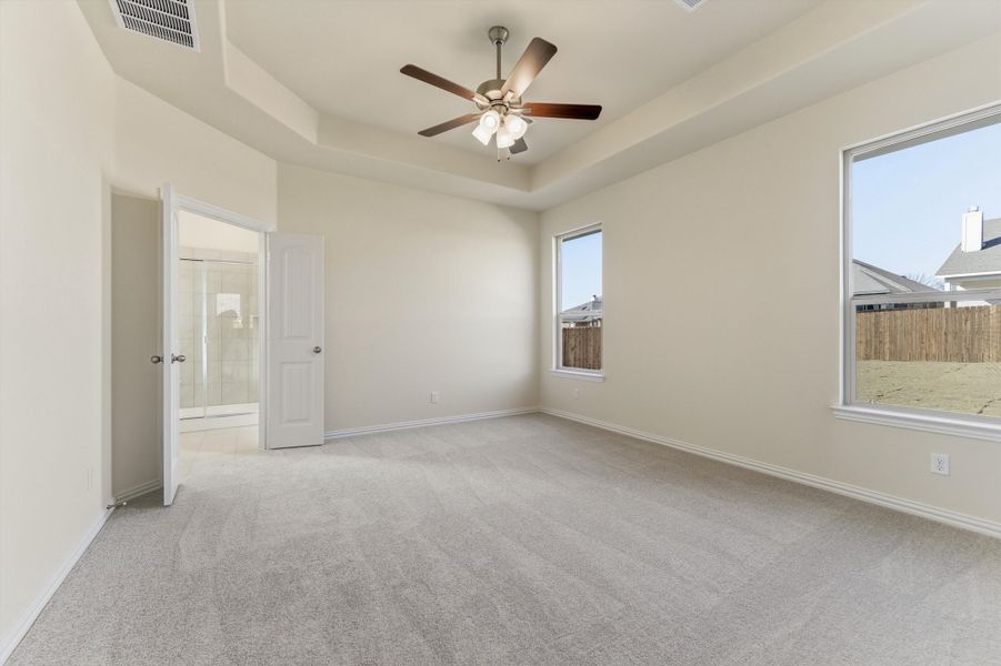Spacious, unfurnished interior of a new home in Liberty Pointe, Gainesville (Image 23).
