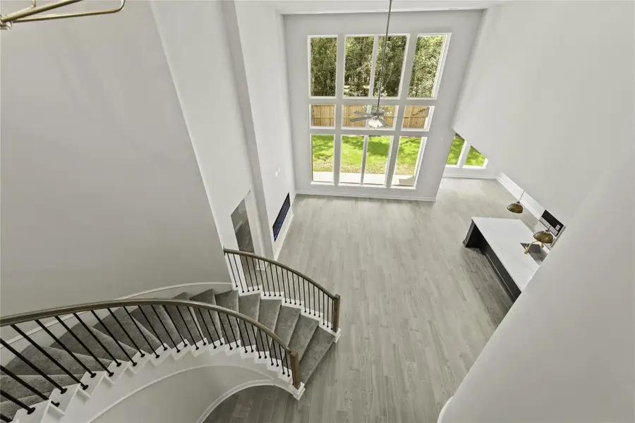 Representative image. Features, specifications, selections and colors may vary.