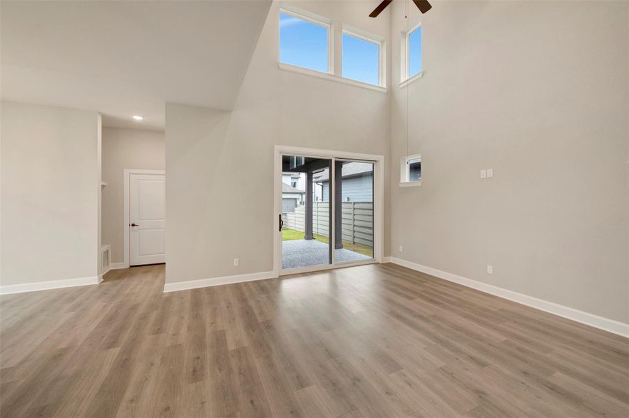 Spacious, unfurnished interior of a new home in Pomona 40' Homesites, Manvel (Image 27). Spacious, unfurnished interior of a new home in Pomona 40' Homesites, Manvel (Image 27).