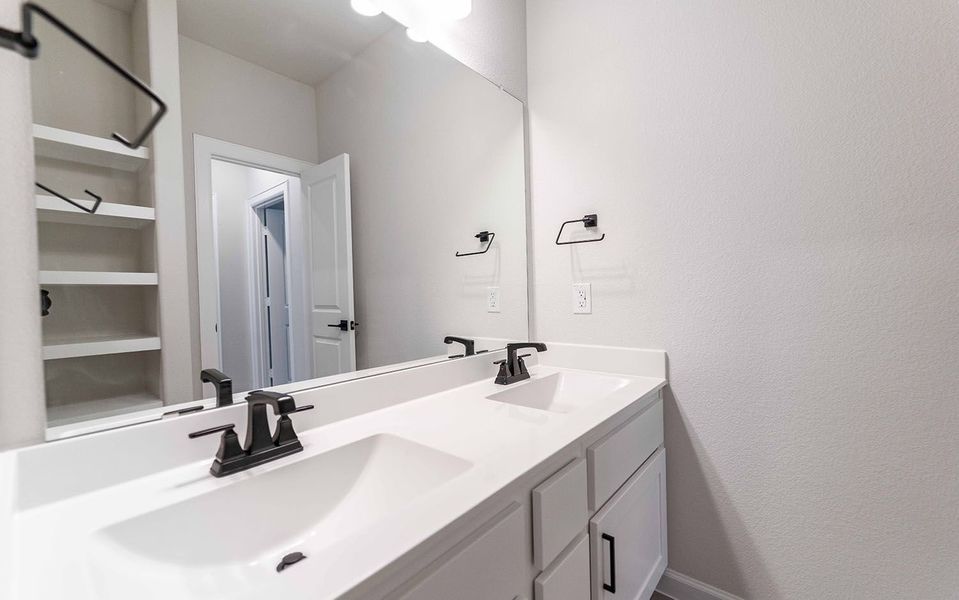 Furnished interior view inside a new home in Heath Golf & Yacht Club, Heath (Image 11). Furnished interior view inside a new home in Heath Golf & Yacht Club, Heath (Image 11).