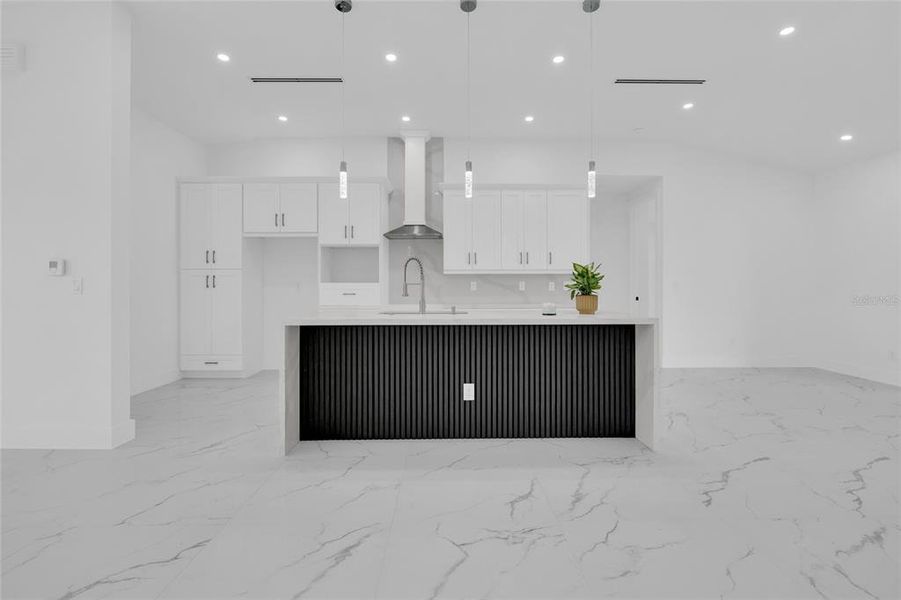 Image 29 of a home in .