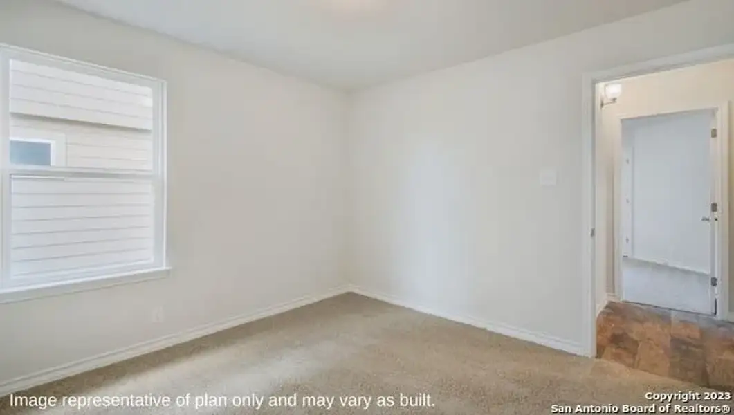 Spacious, unfurnished interior of a new home in Steele Creek, Cibolo (Image 13).