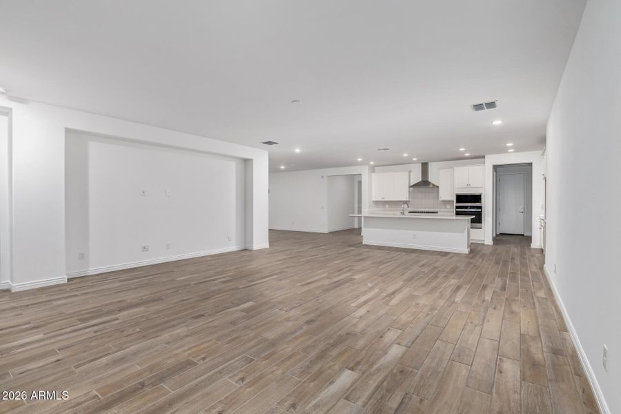 PHX_Miravida_Lot 1041_Imperial_14797_Gre