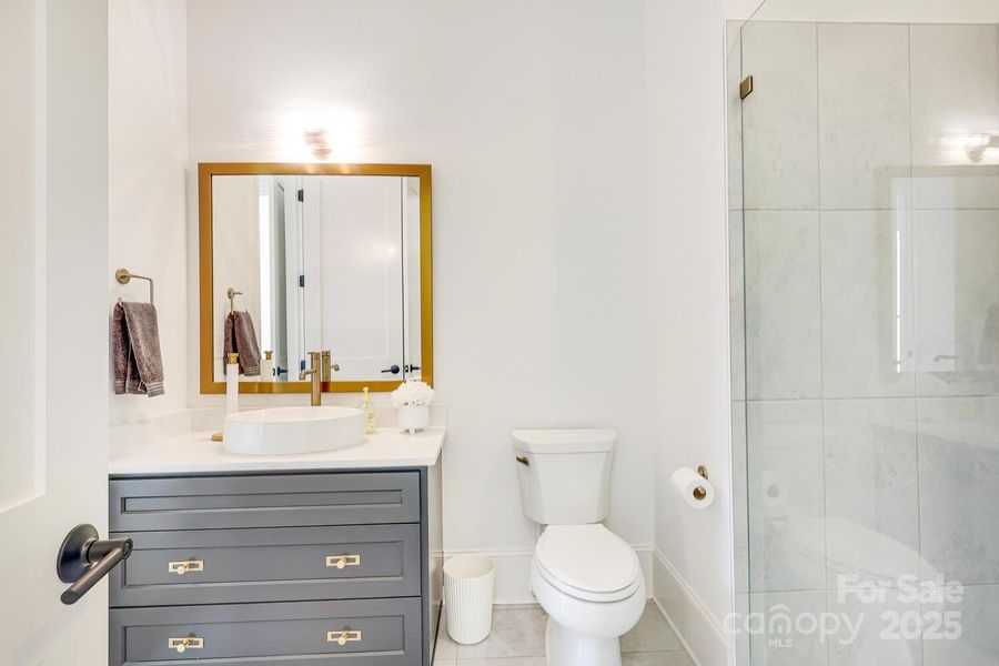 Full bathroom main level