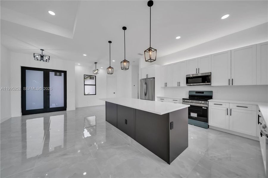Furnished interior view inside a new home in , Cape Coral (Image 5).