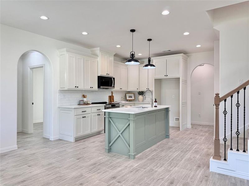 Furnished interior view inside a new home in , Granbury (Image 14). Furnished interior view inside a new home in , Granbury (Image 14).