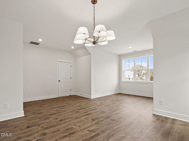 034-1280x960-bedroom