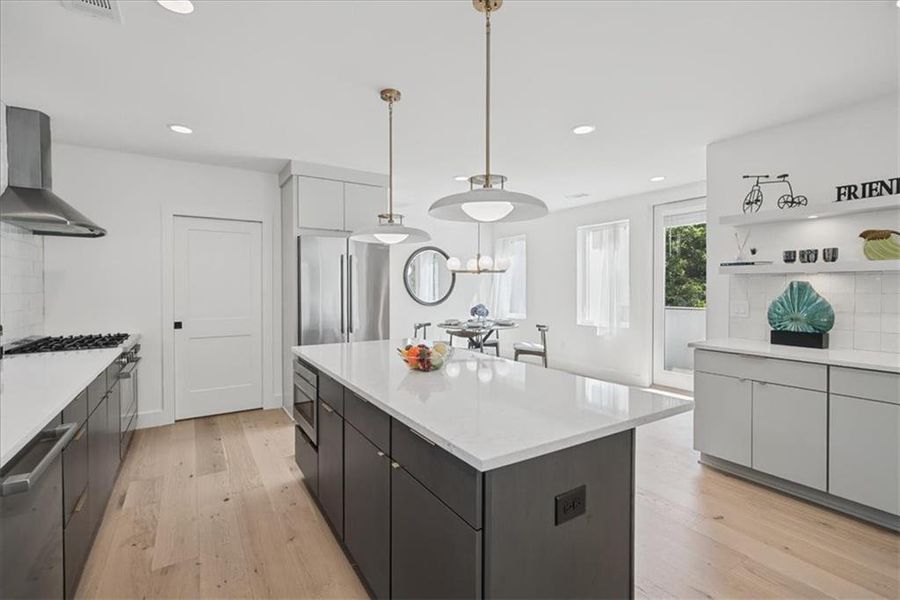 Furnished interior view inside a new home in , Atlanta (Image 11).