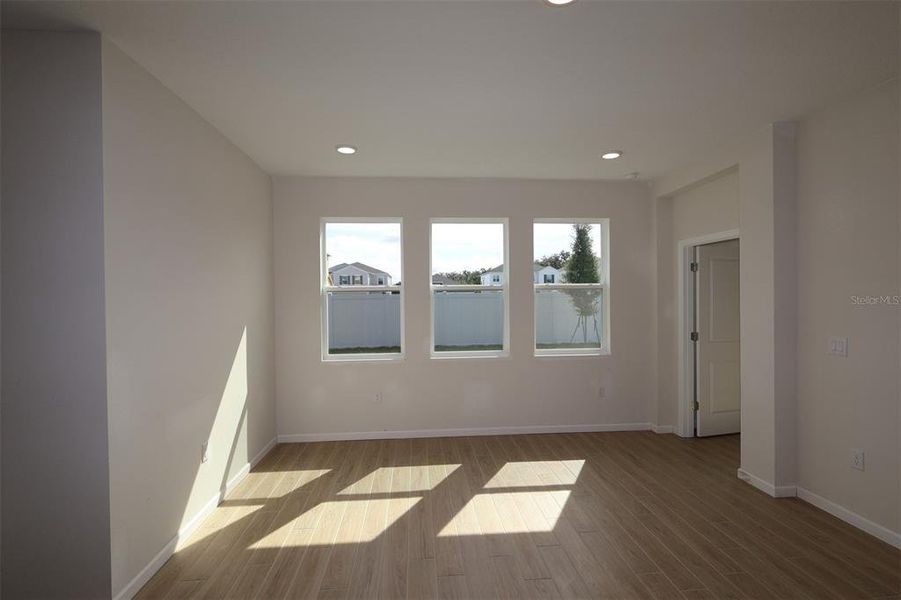 Spacious, unfurnished interior of a new home in Estates at Rivercrest, Sanford (Image 28).