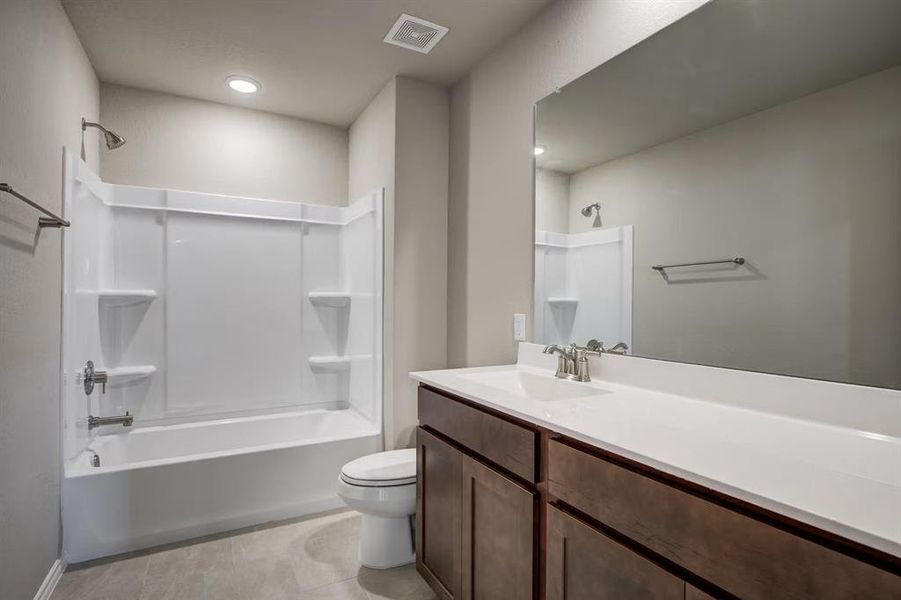 Furnished interior view inside a new home in Hannah Heights, Seguin (Image 8). Furnished interior view inside a new home in Hannah Heights, Seguin (Image 8).