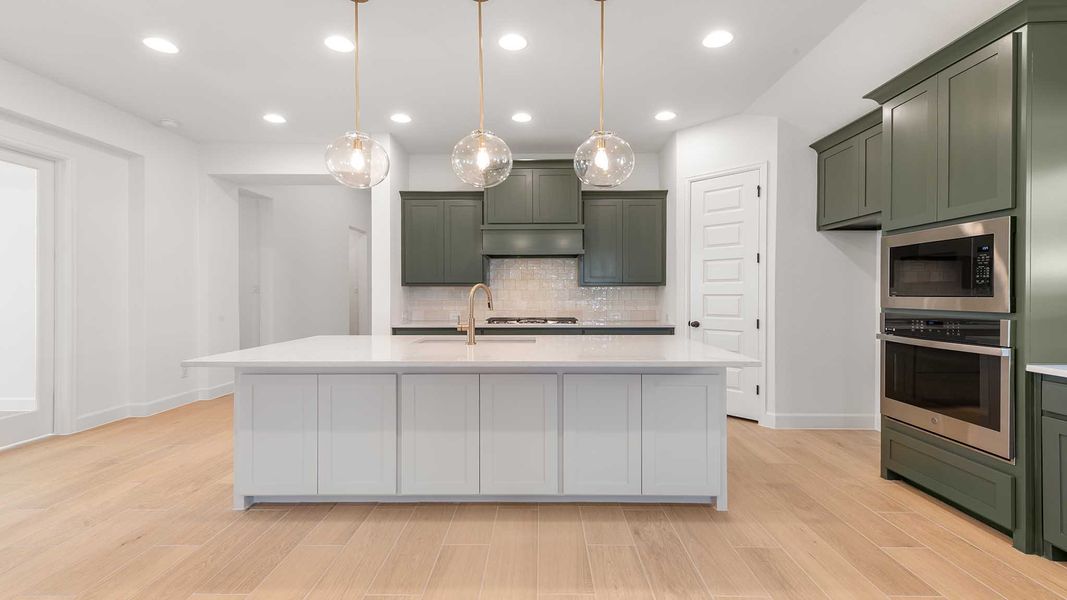 Furnished interior view inside a new home in Cambridge Crossing, Celina (Image 9).