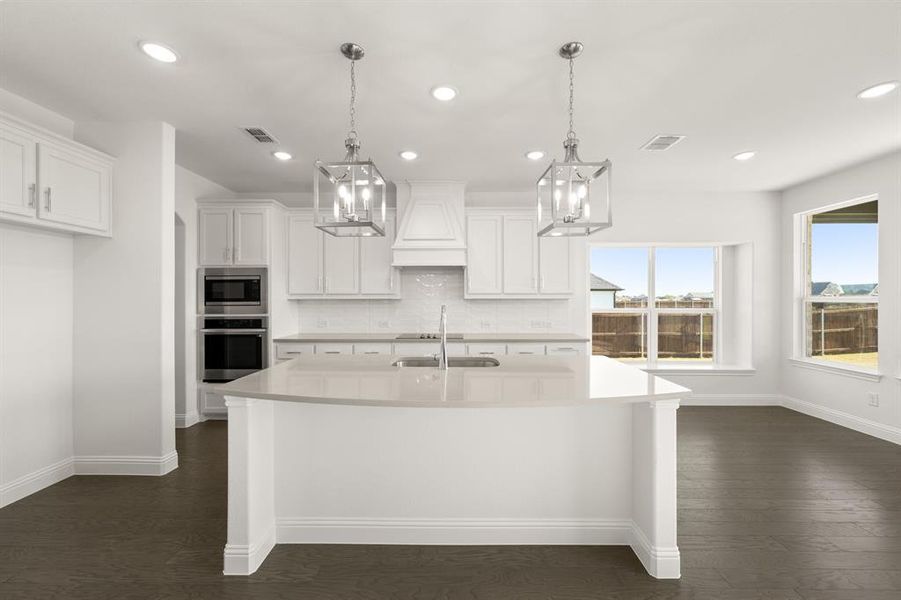 109 Golden Jackal- Kitchen-1