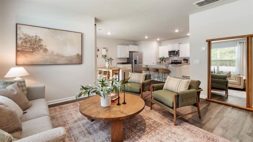 Furnished interior view inside a new home in The Landing at Hidden Lakes, McKinney (Image 10). Furnished interior view inside a new home in The Landing at Hidden Lakes, McKinney (Image 10).