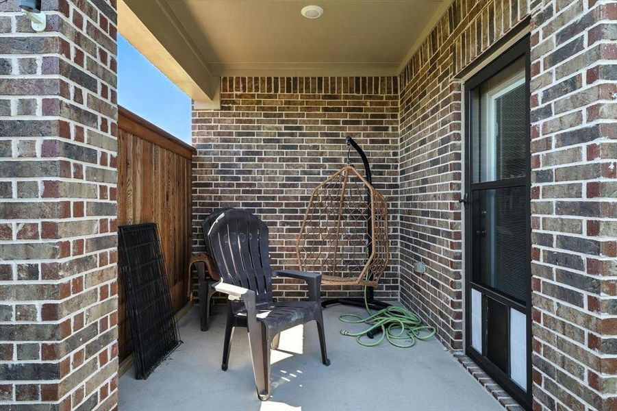 Exterior details and patio area of a home in , Anna (Image 24).