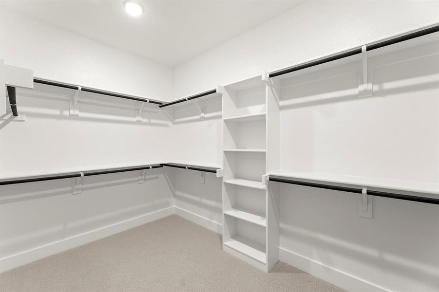 12. 1594 Melcer - Closet