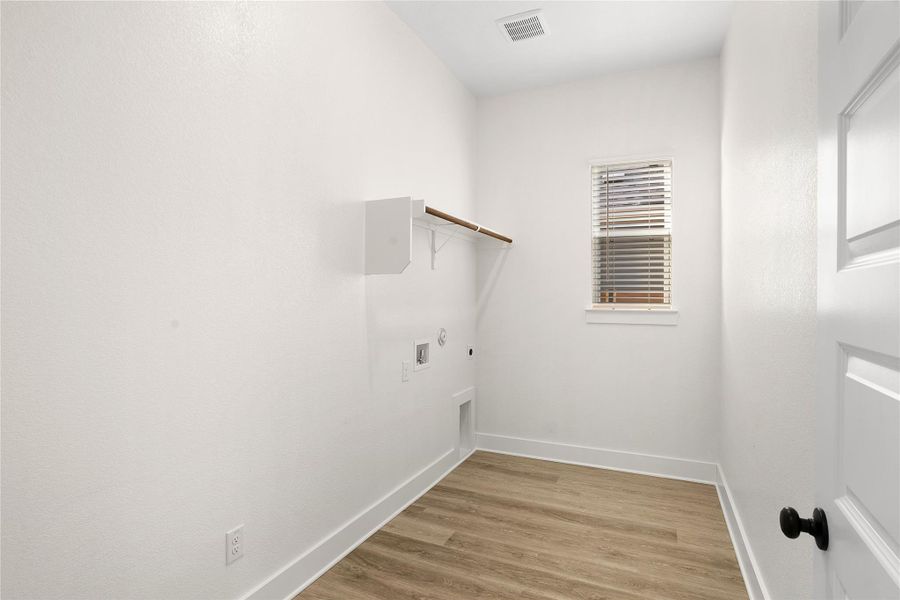 REPRESENTATIVE OF FLOOR PLAN ONLY