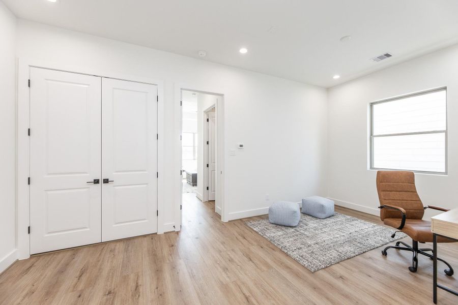 Furnished interior view inside a new home in , Houston (Image 14).