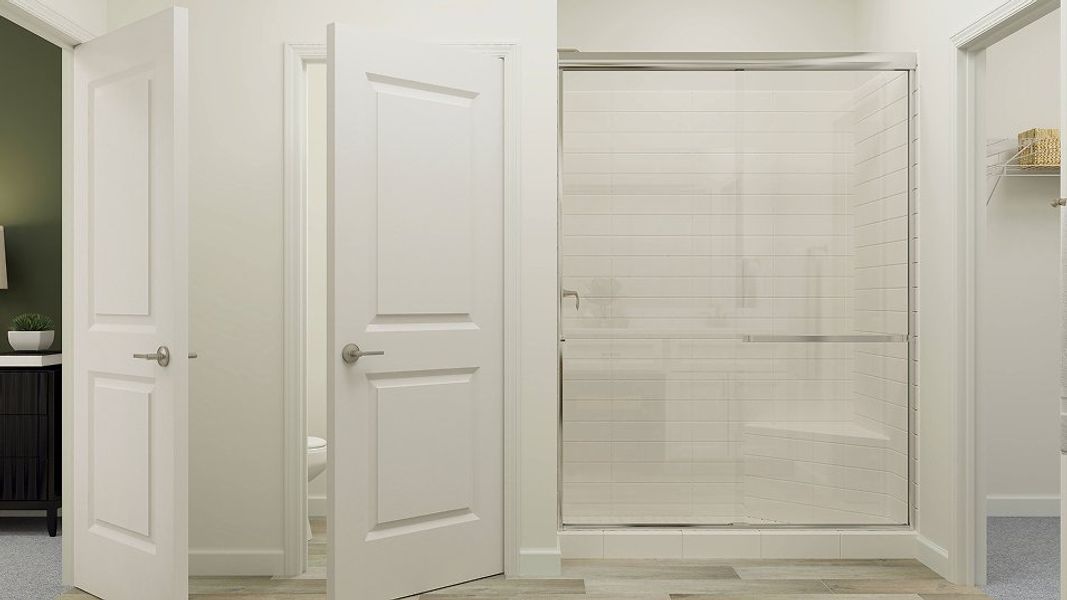 2396 Meridian Owners Bath 1of2 F1 7 23 25