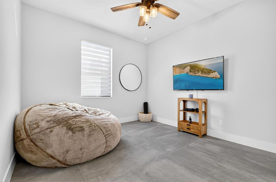 Bedroom 1 (3)