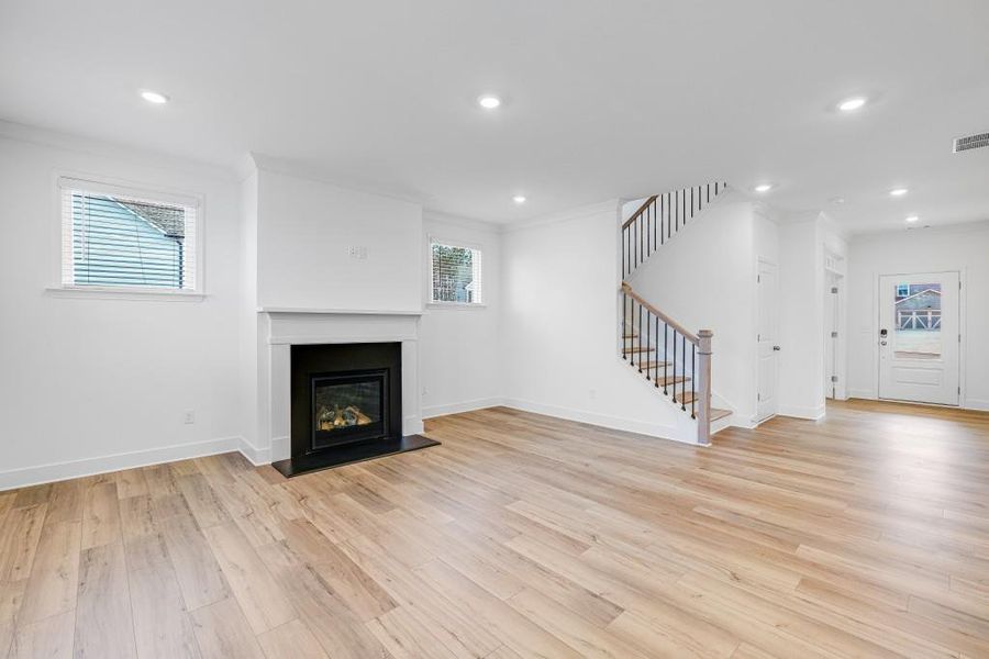 Spacious, unfurnished interior of a new home in Wellington Estates, Madison (Image 16).