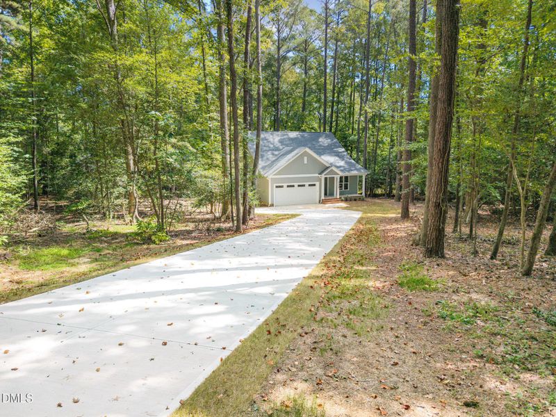 001_dji_20250917121143_0011_d-edit-edit_