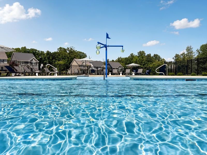 Community amenities in Silverstone, Knightdale (Image 24).