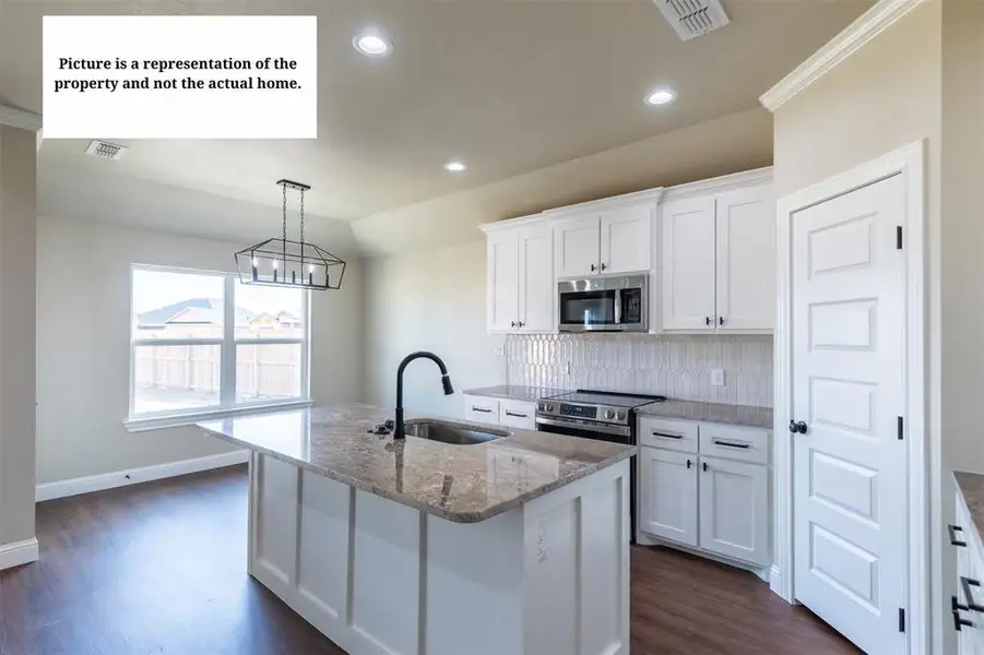 Furnished interior view inside a new home in , Abilene (Image 5).