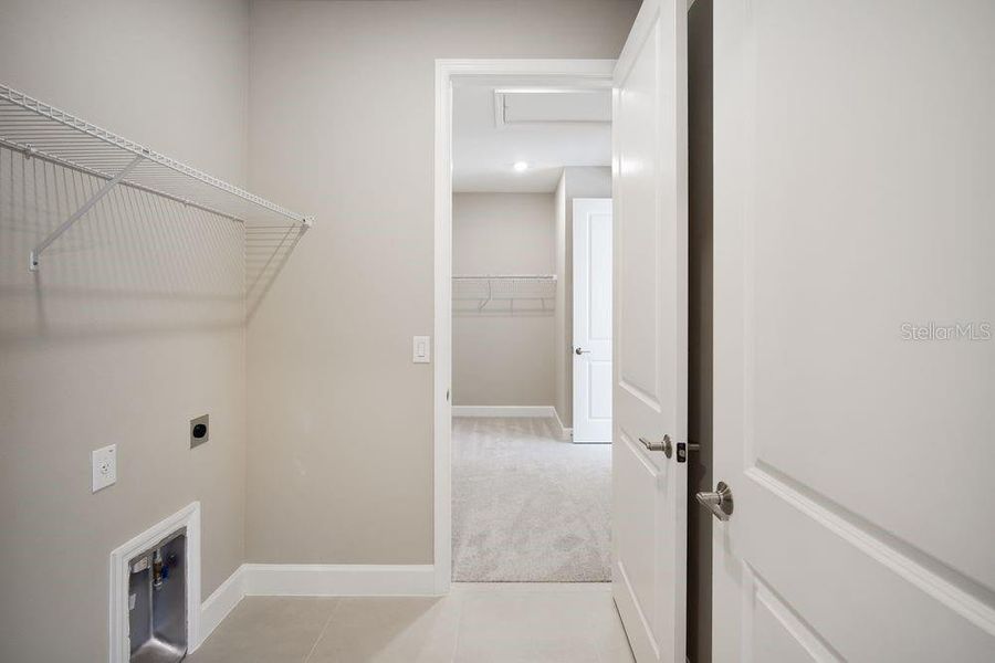 Spacious, unfurnished interior of a new home in Hammock at Two Rivers, Zephyrhills (Image 28).