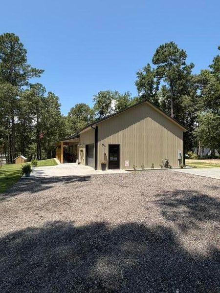 Exterior details and patio area of a home in , Manning (Image 48).