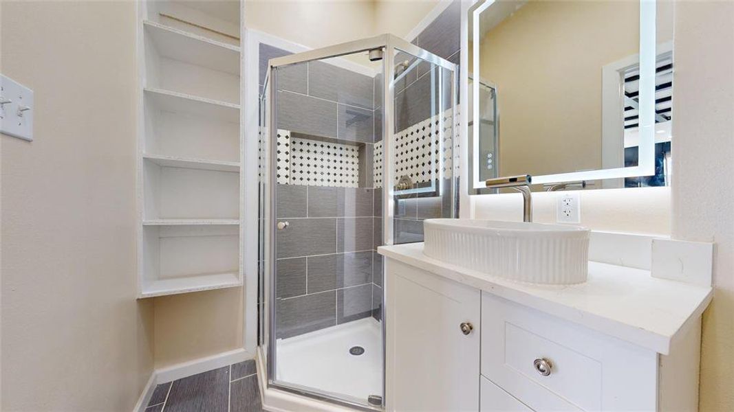 Furnished interior view inside a new home in , Balch Springs (Image 7).