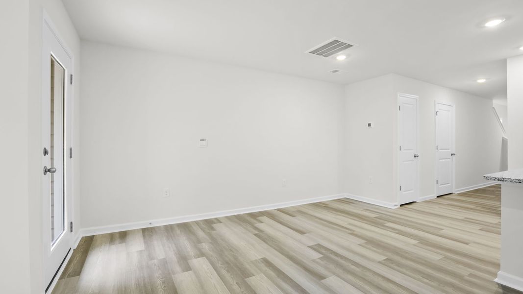 Spacious, unfurnished interior of a new home in Chestnut Ridge Townhomes, Greenville (Image 16).