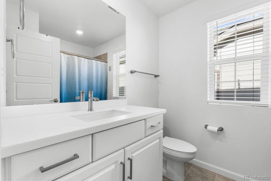 Furnished interior view inside a new home in The Aurora Highlands Town Collection, Aurora (Image 12). Furnished interior view inside a new home in The Aurora Highlands Town Collection, Aurora (Image 12).