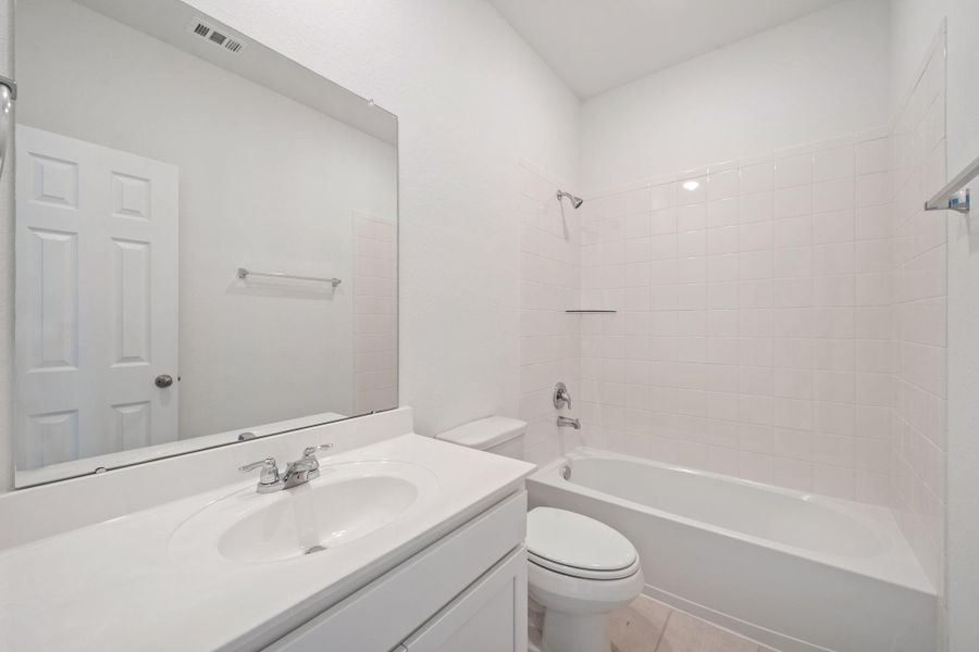 ote: Sample product photo. Actual exterior and interior selections may vary by homesite. Photo may be virtually staged