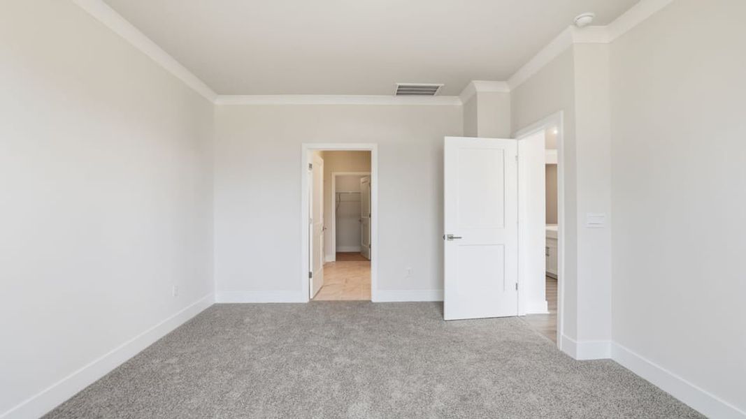 Spacious, unfurnished interior of a new home in Whitehawk Meadows, Travelers Rest (Image 26).