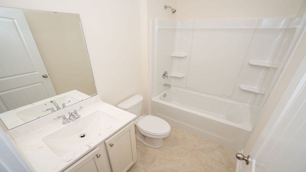 Representative furnished interior of a home built from the ARIA by D.R. Horton in Island Green, Myrtle Beach (Image 6).