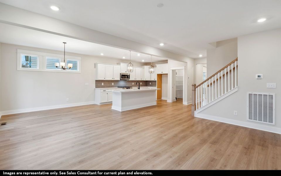 Spacious, unfurnished interior of a new home in McCain's Station, Gallatin (Image 15).