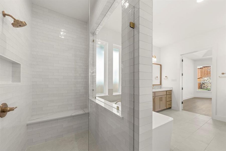 39. 591 Twilight - Bath (3)