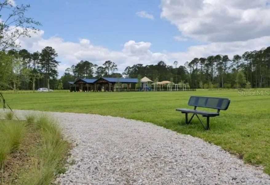 Community amenities in Oakwood Estates, Green Cove Springs (Image 39).