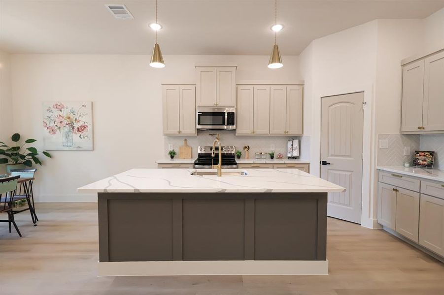 Furnished interior view inside a new home in , Fort Worth (Image 25). Furnished interior view inside a new home in , Fort Worth (Image 25).