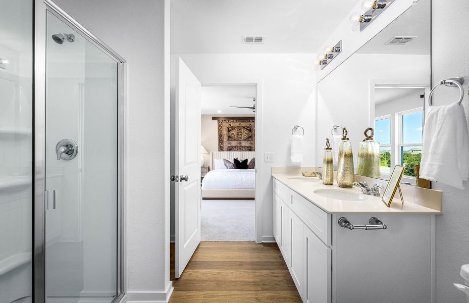 Owner's Bath Owner's Bath