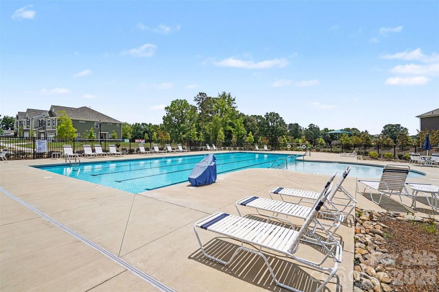 Community amenities in , Charlotte (Image 31). Community amenities in , Charlotte (Image 31).