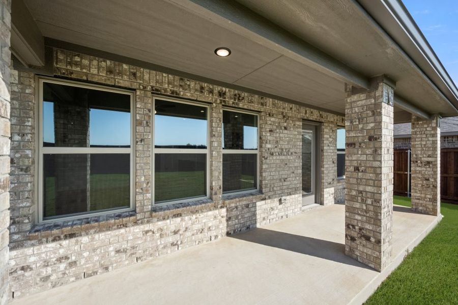 Front exterior of a new home in Myrtle Creek, Waxahachie, TX, highlighting curb appeal (Image 27).