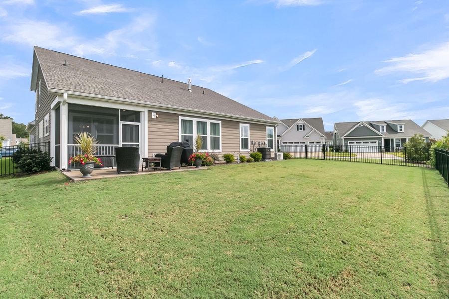 Exterior details and patio area of a home in , Summerville (Image 23).