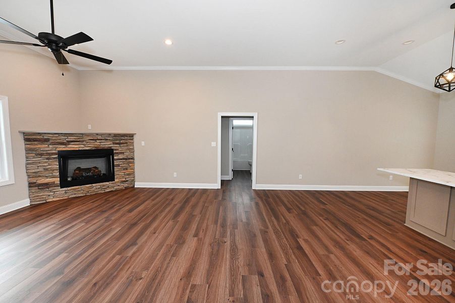 Spacious, unfurnished interior of a new home in , Hickory (Image 19).