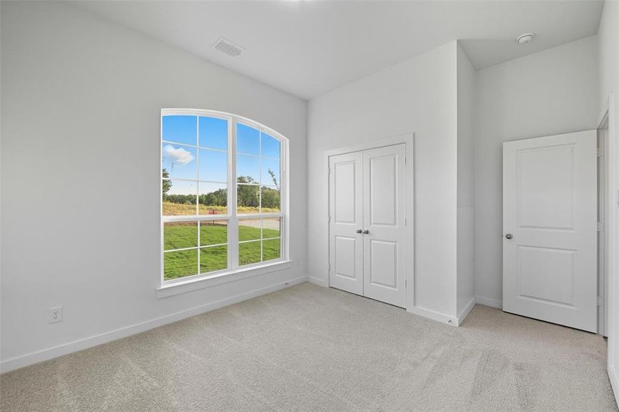 Spacious, unfurnished interior of a new home in Arbor Oaks, Boyd (Image 32). Spacious, unfurnished interior of a new home in Arbor Oaks, Boyd (Image 32).