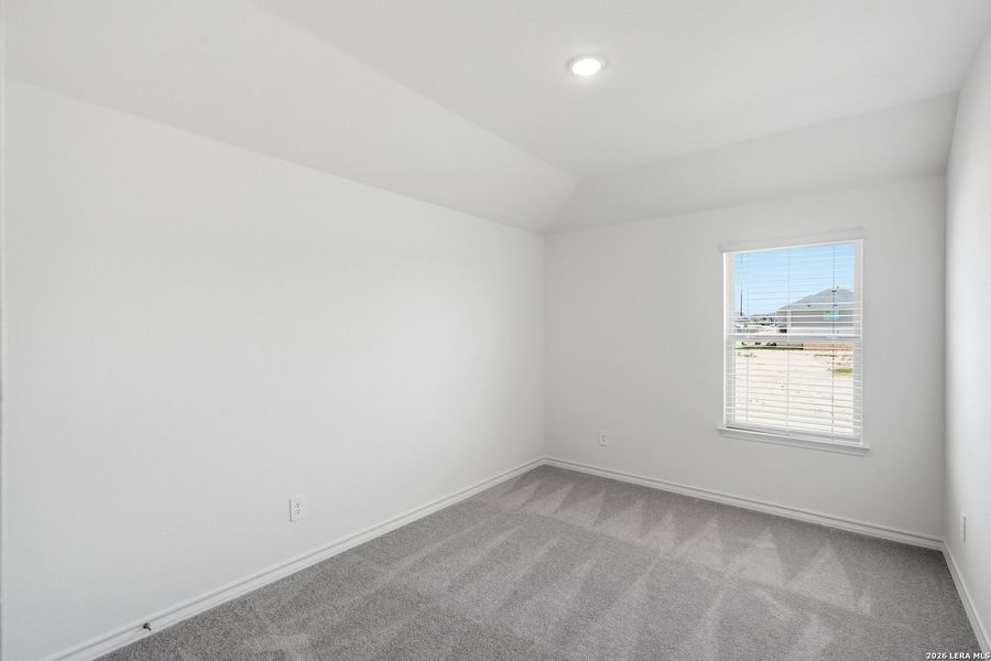 Spacious, unfurnished interior of a new home in Bison Ridge, San Antonio (Image 47). Spacious, unfurnished interior of a new home in Bison Ridge, San Antonio (Image 47).