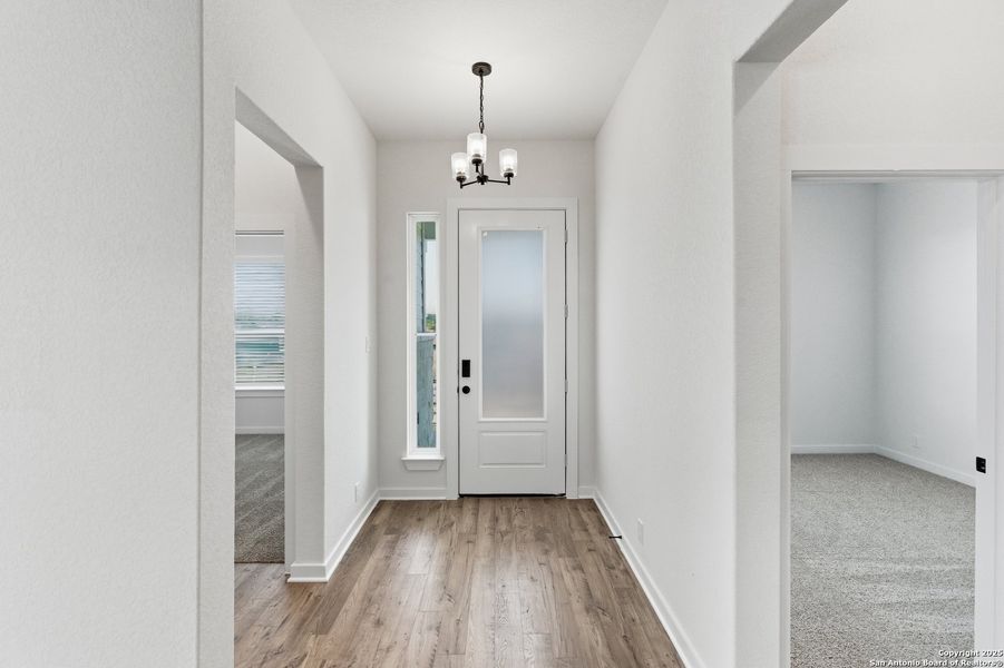 Spacious, unfurnished interior of a new home in The Crossvine – Garden Homes, Schertz (Image 23).