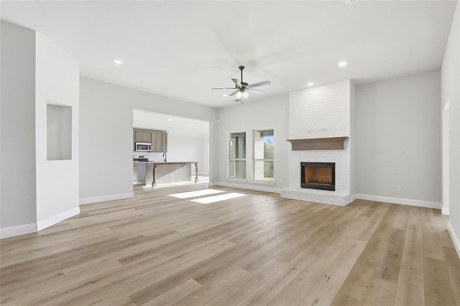 Spacious, unfurnished interior of a new home in Stoneview, Glen Rose (Image 32). Spacious, unfurnished interior of a new home in Stoneview, Glen Rose (Image 32).