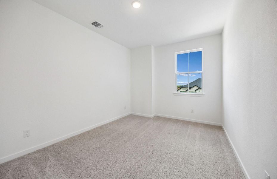 Spacious, unfurnished interior of a new home in Katy Court, Katy (Image 19).