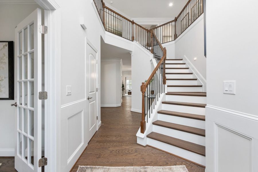 Representative furnished interior of a home built from the Hanover Lux by Keystone Homes NC in Weybridge, Burlington (Image 20).
